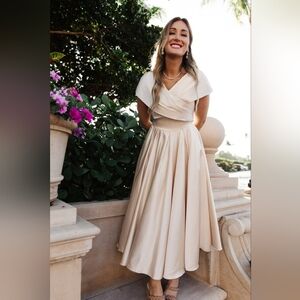 Ivy City Co Audrey Champagne Satin Midi Dress